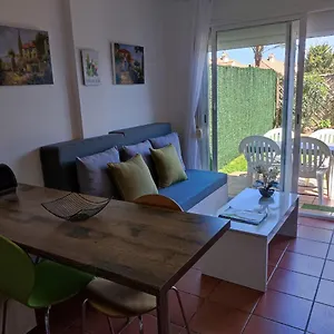 https://apt-bonito-apartamento-en-con-piscina.1costadelsol.com