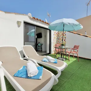 https://central-penthouse-with-terrace-and-free-parking.in-canary-islands.com